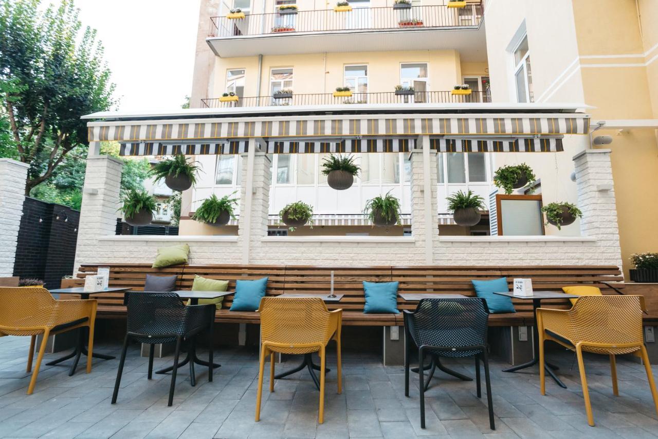 Discovery Hotel Lviv Extérieur photo