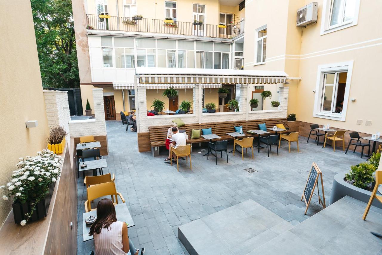 Discovery Hotel Lviv Extérieur photo